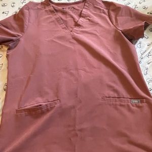 Figs dusty pink/mauve color scrub set